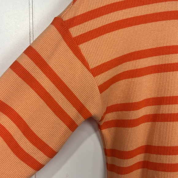 T by Talbots Womens Top XS French Terry Orange/Melon Tulip Hem Pullover NWOT - Picture 4 of 12